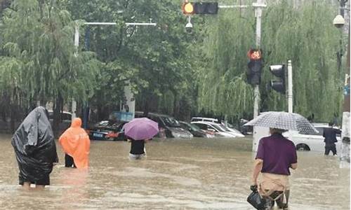 河南暴雨的真相_河南暴雨很邪门